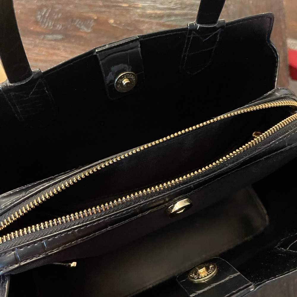 *NWOT* Black Purse with Matching Wallet - Picture 7 of 10